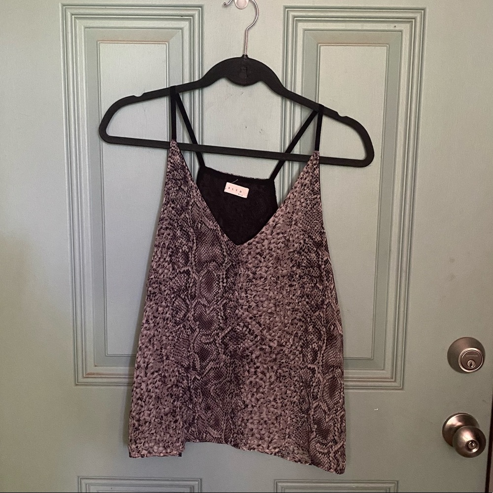 snake print tanktop